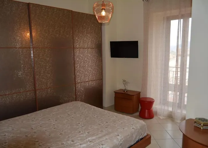 Apartment House Casella *